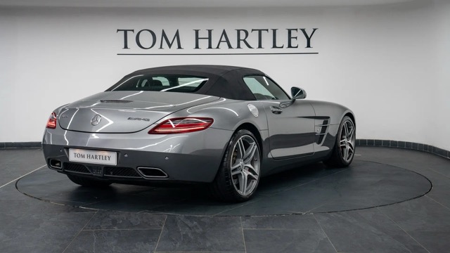 2012 Mercedes-Benz SLS AMG Roadster, 4/10