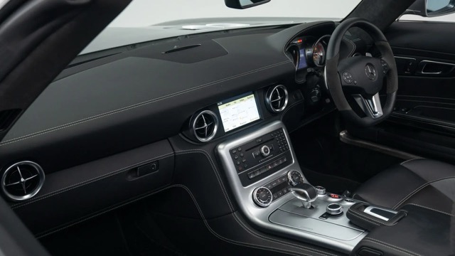2012 Mercedes-Benz SLS AMG Roadster, 7/10