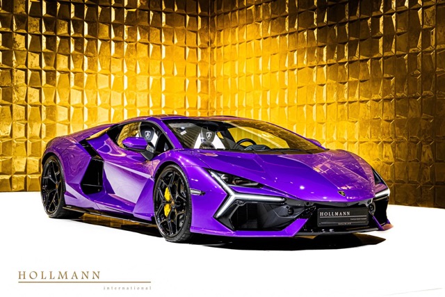 2026 Lamborghini Revuelto