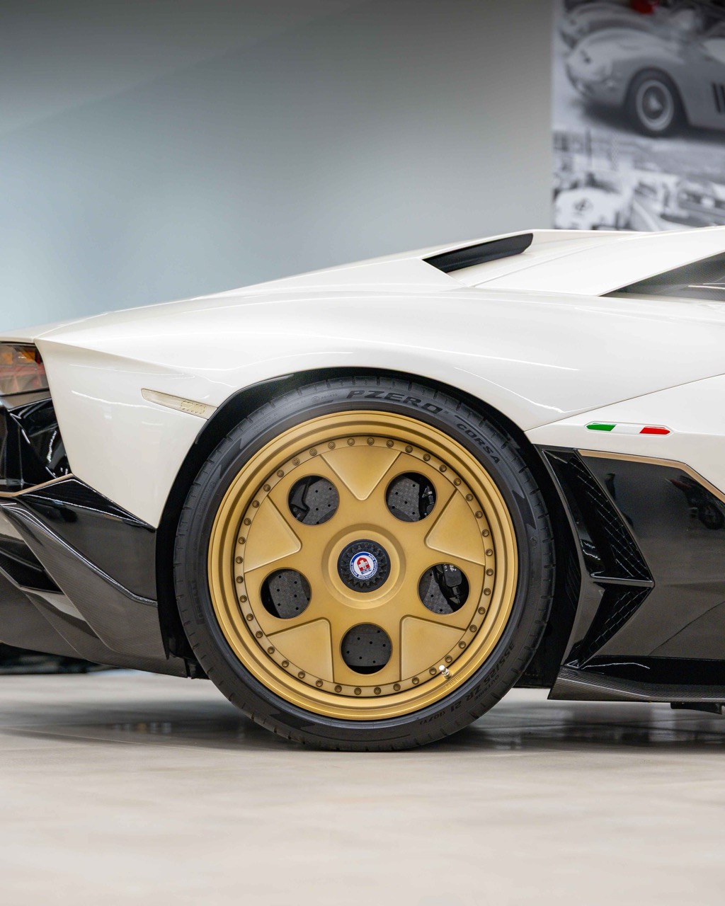 Lamborghini Aventador Ultimae, 4/4