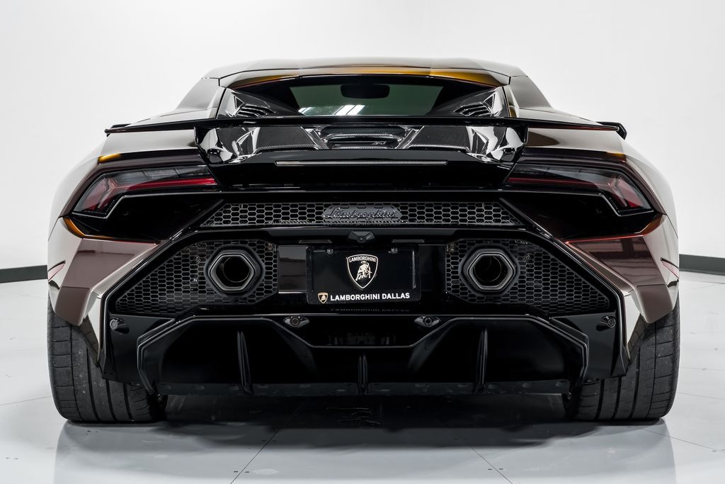 2024 Lamborghini Huracan Tecnica, 3/10
