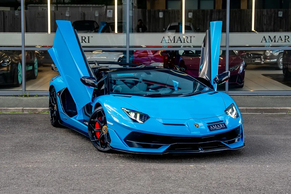 2021 Lamborghini Aventador SVJ Roadster