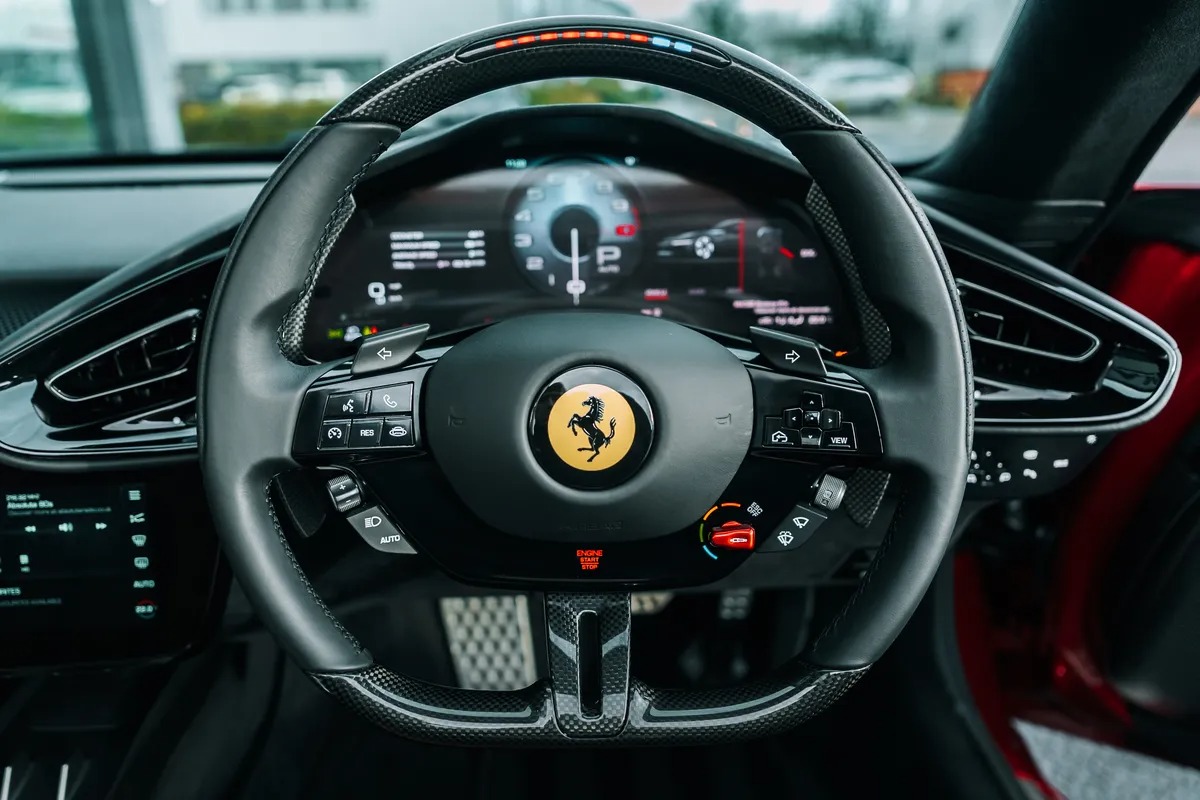 2026 Ferrari 12Cilindri Spider, 3/5