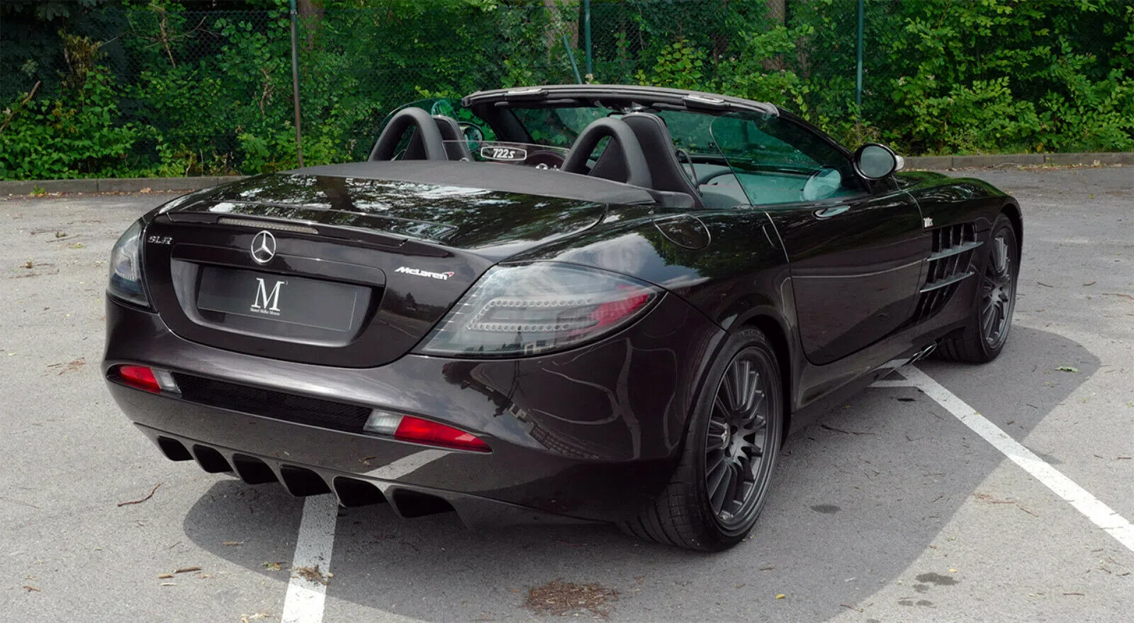 2009 Mercedes-Benz SLR McLaren 722 S Roadster for sale, exterior, Black