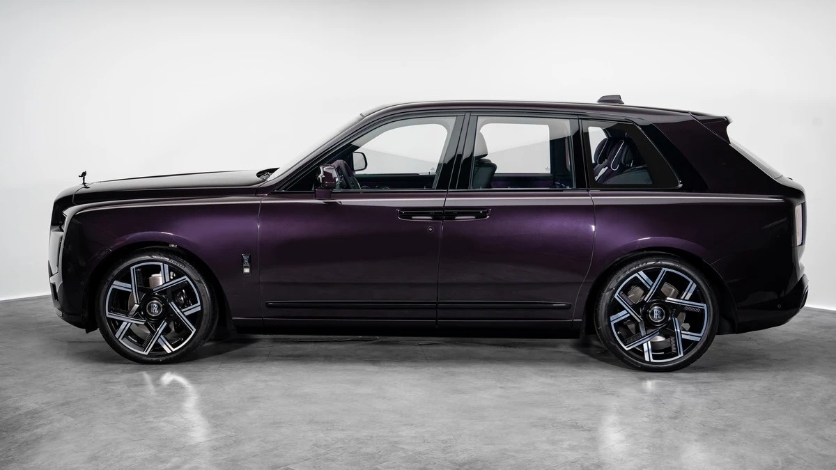 2026 Rolls-Royce Cullinan Black Badge, 7/8