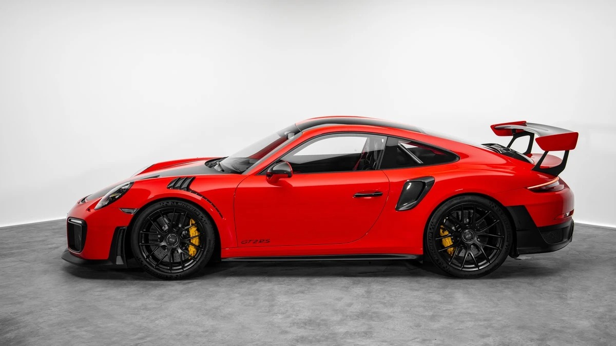 2018 Porsche 911 GT2 RS, 7/8