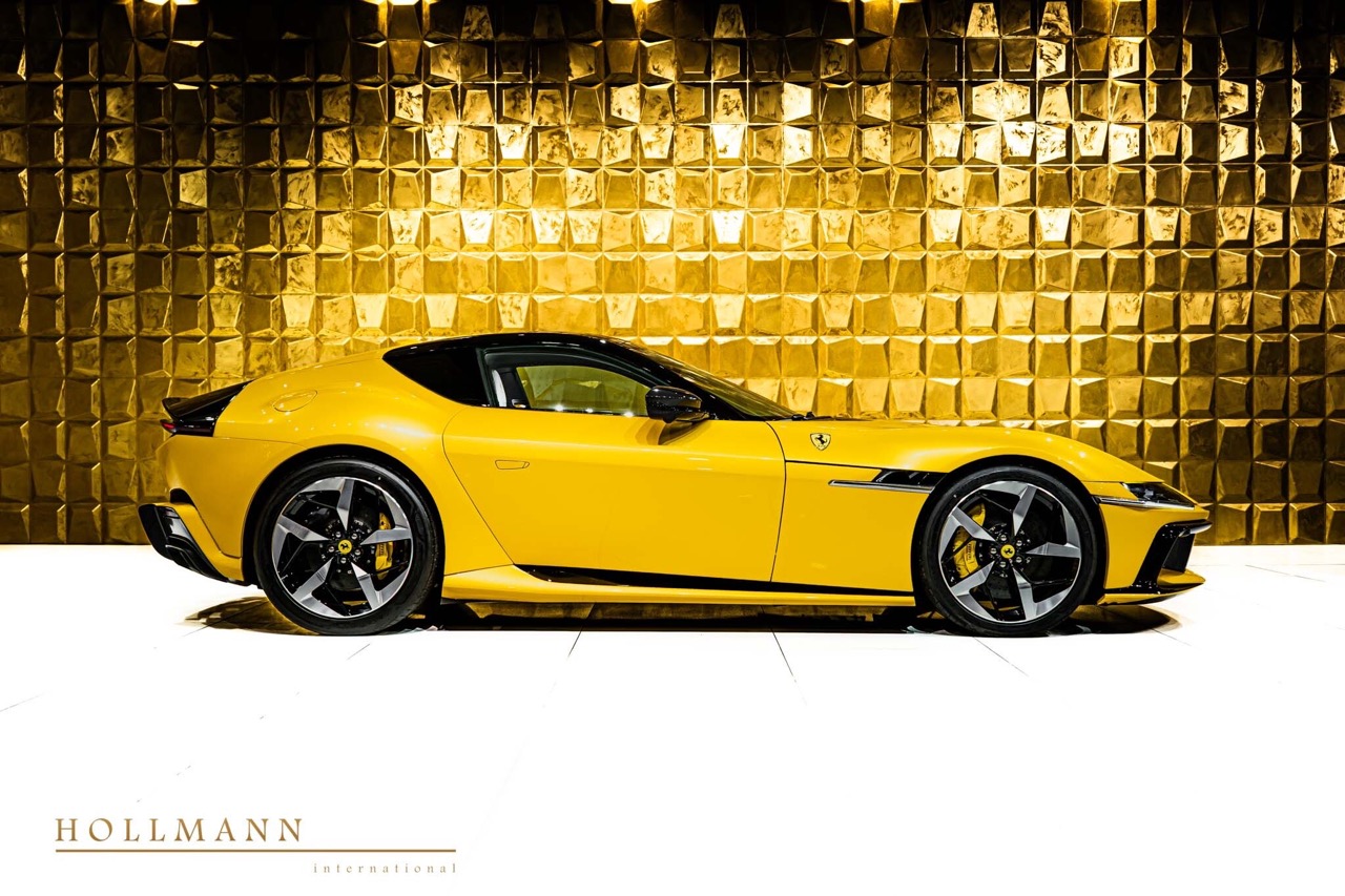 2026 Ferrari 12Cilindri, 2/6