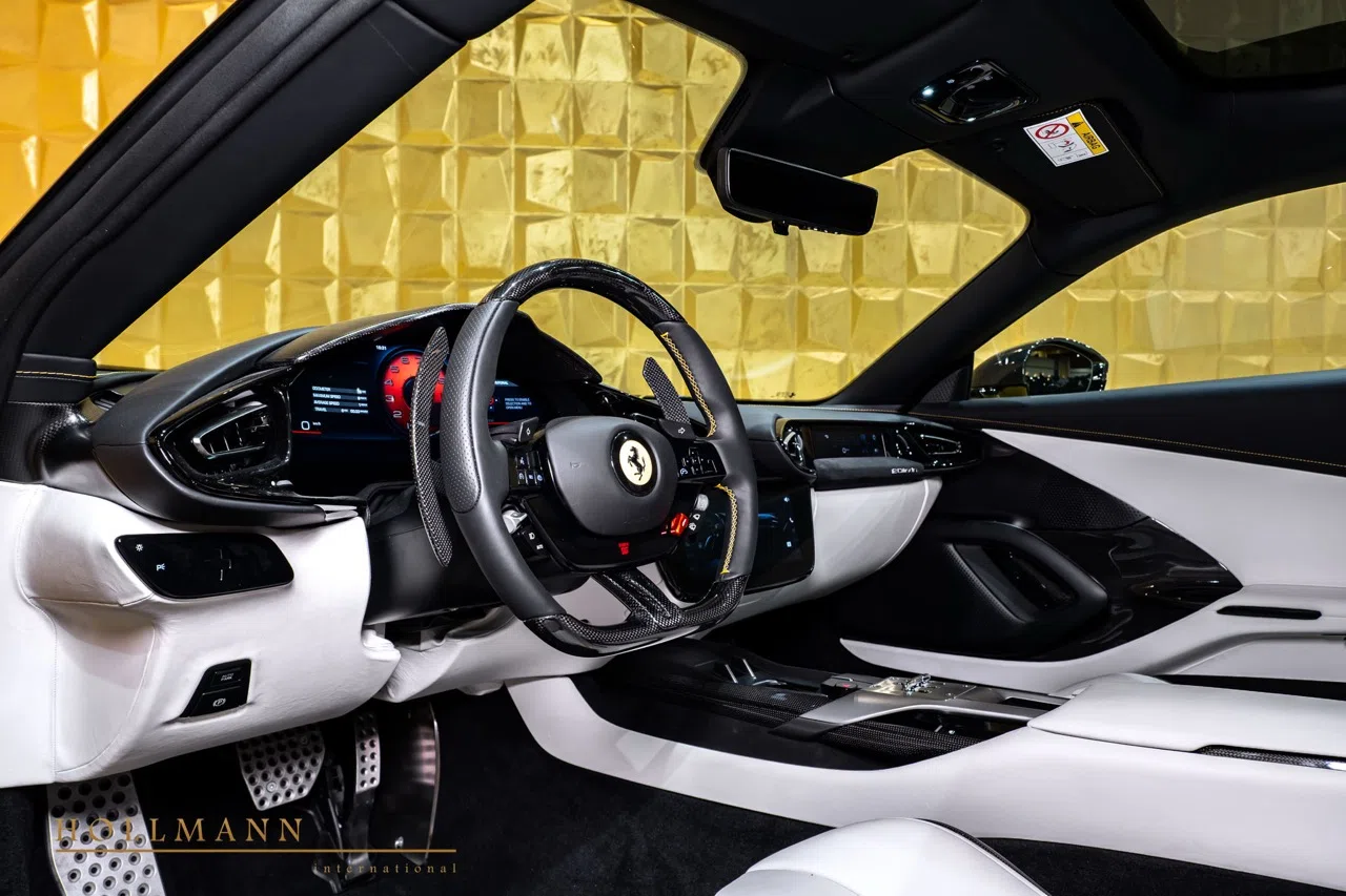 2026 Ferrari 12Cilindri interior, dashboard