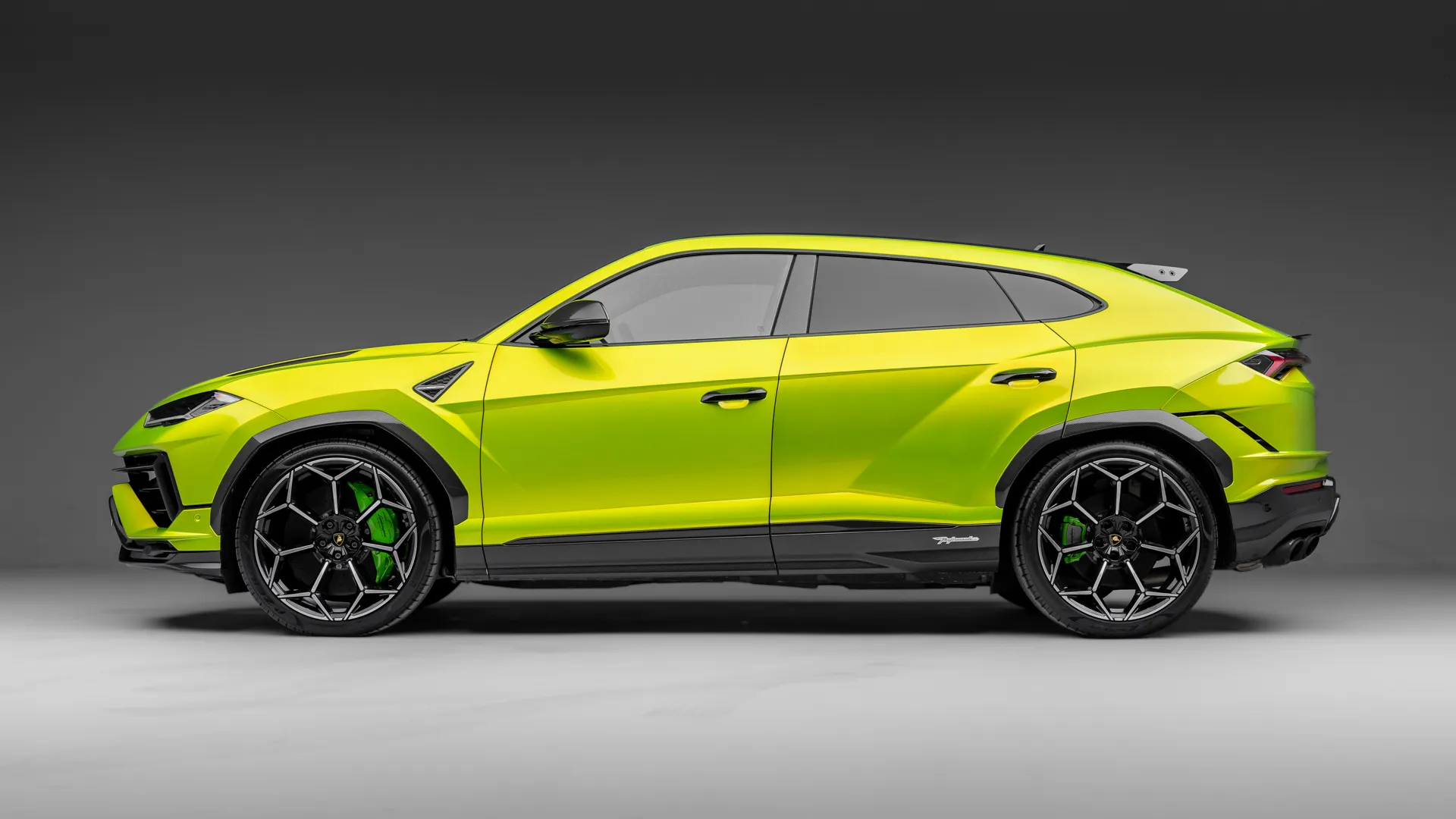 2024 Lamborghini Urus Performante, 2/5