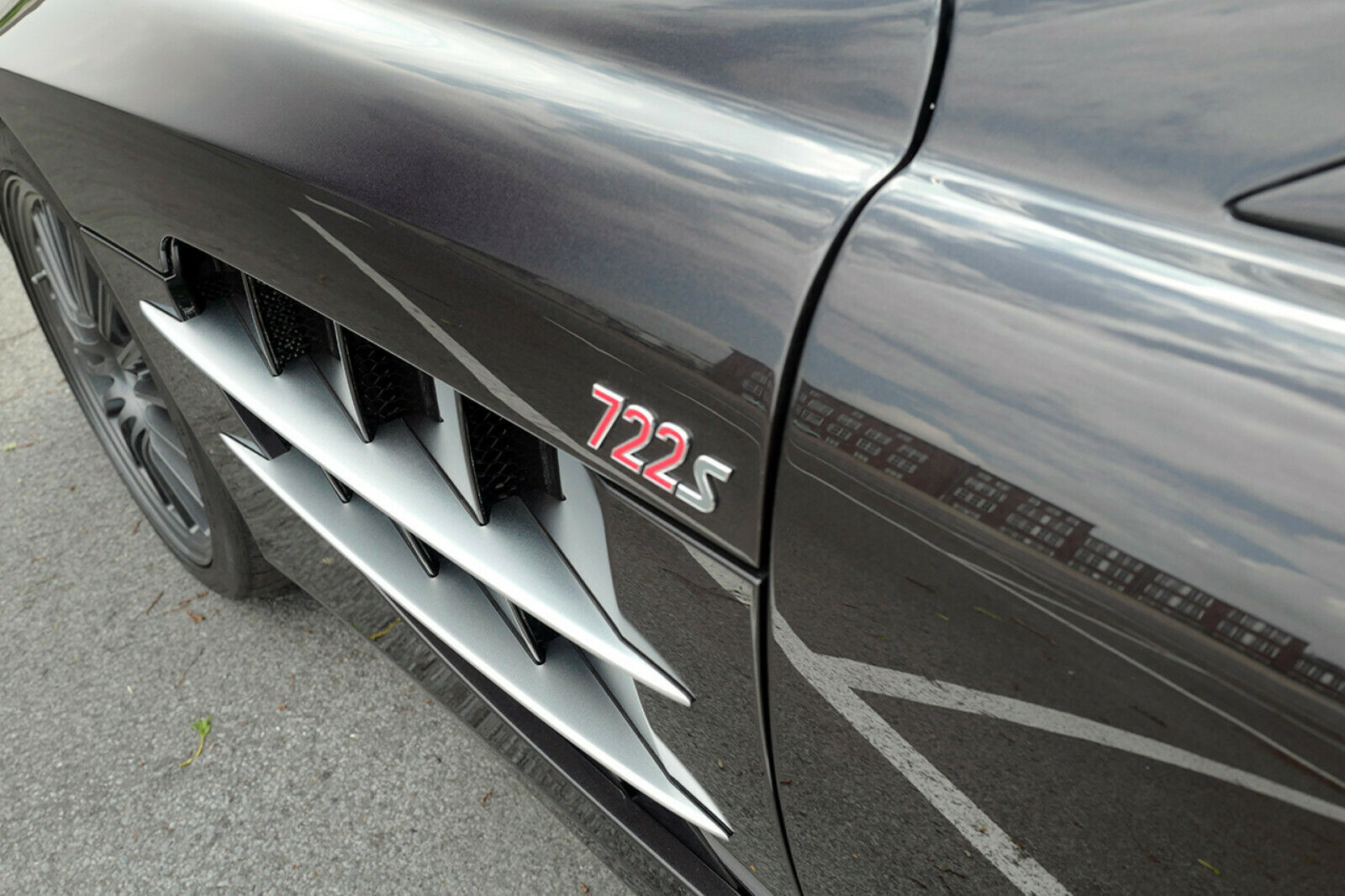 2009 Mercedes-Benz SLR McLaren 722 S Roadster, 7/13