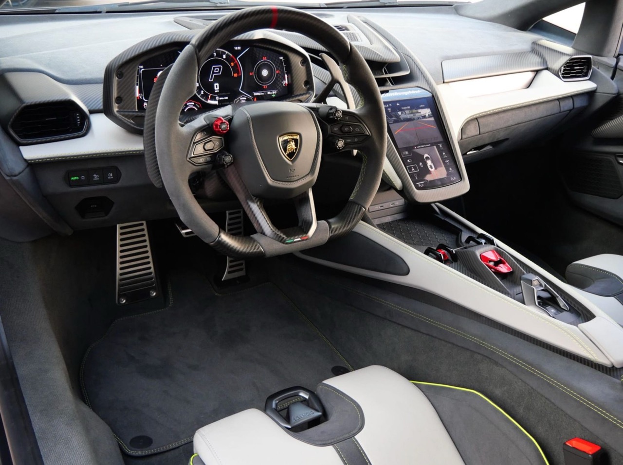 2025 Lamborghini Revuelto, 6/7