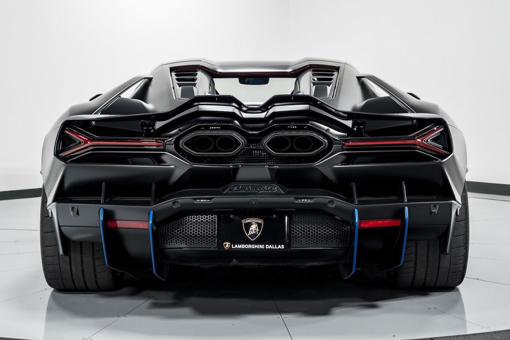 2025 Lamborghini Revuelto, 2/7