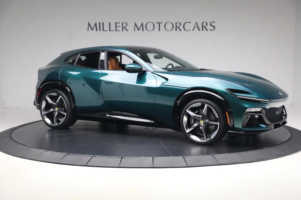 2026 Ferrari Purosangue