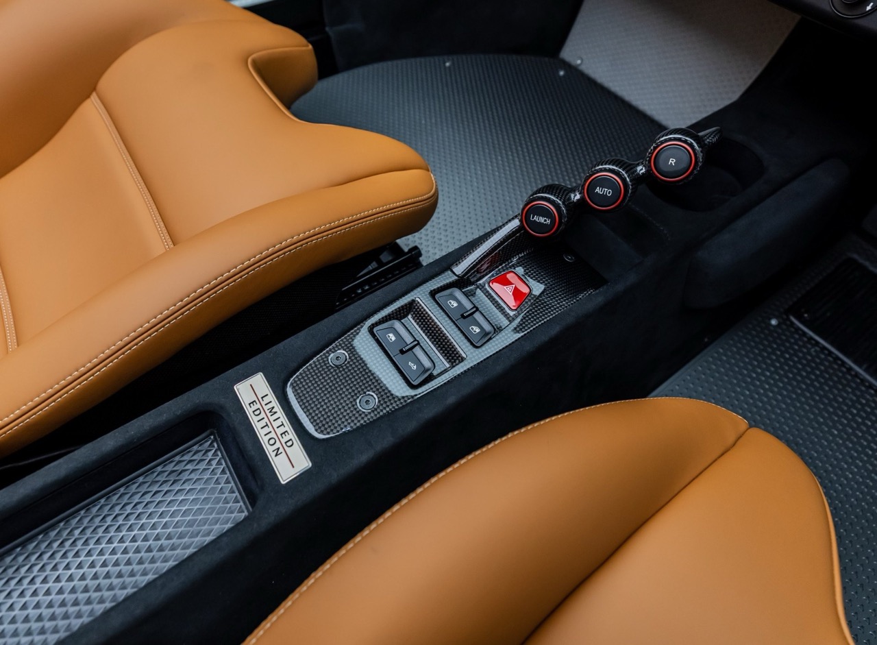 2015 Ferrari 458 Speciale Aperta, 7/7