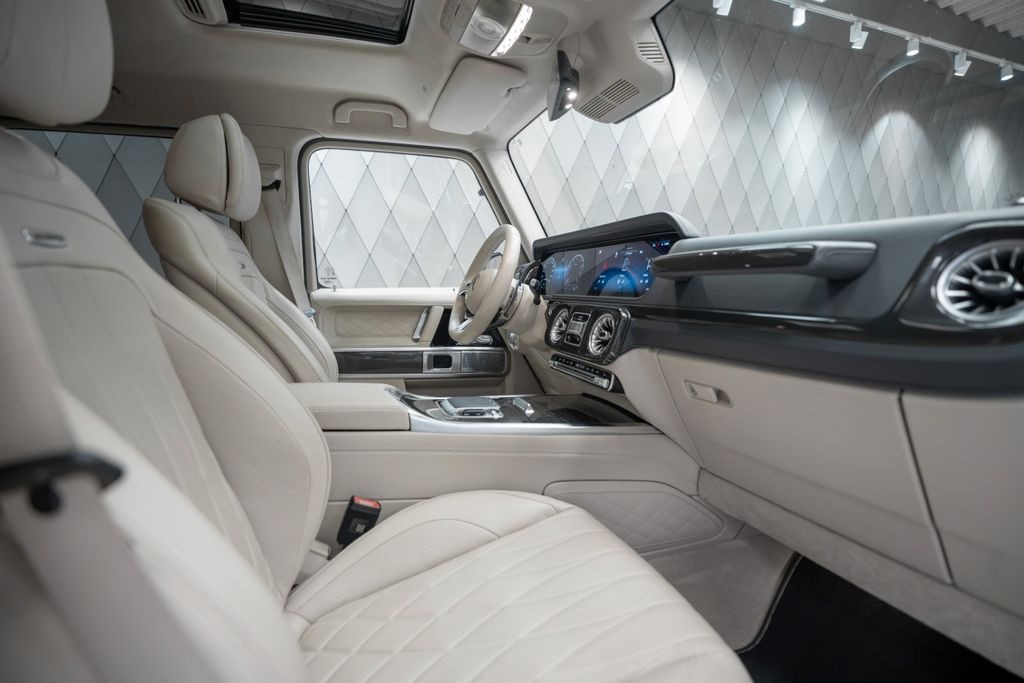 2024 BRABUS G 700, 6/7
