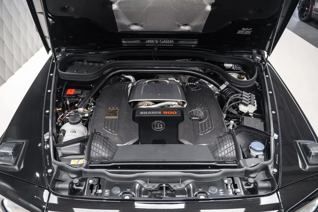 2025 BRABUS G 800 engine