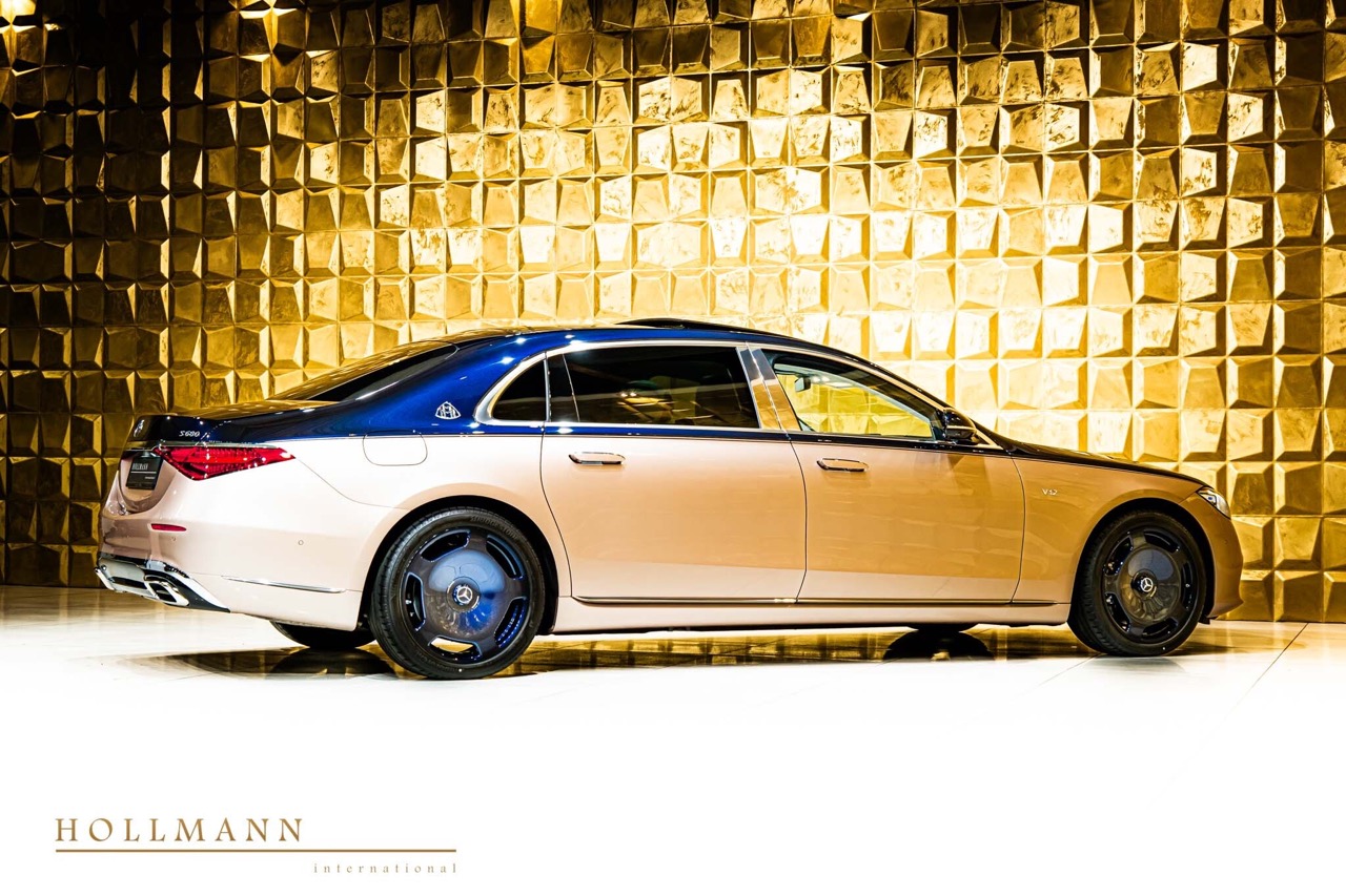 2026 Mercedes-Benz S 680 Maybach Haute Voiture, 2/7
