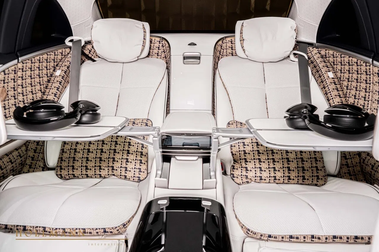 2026 Mercedes-Benz S 680 Maybach Haute Voiture interior, seats
