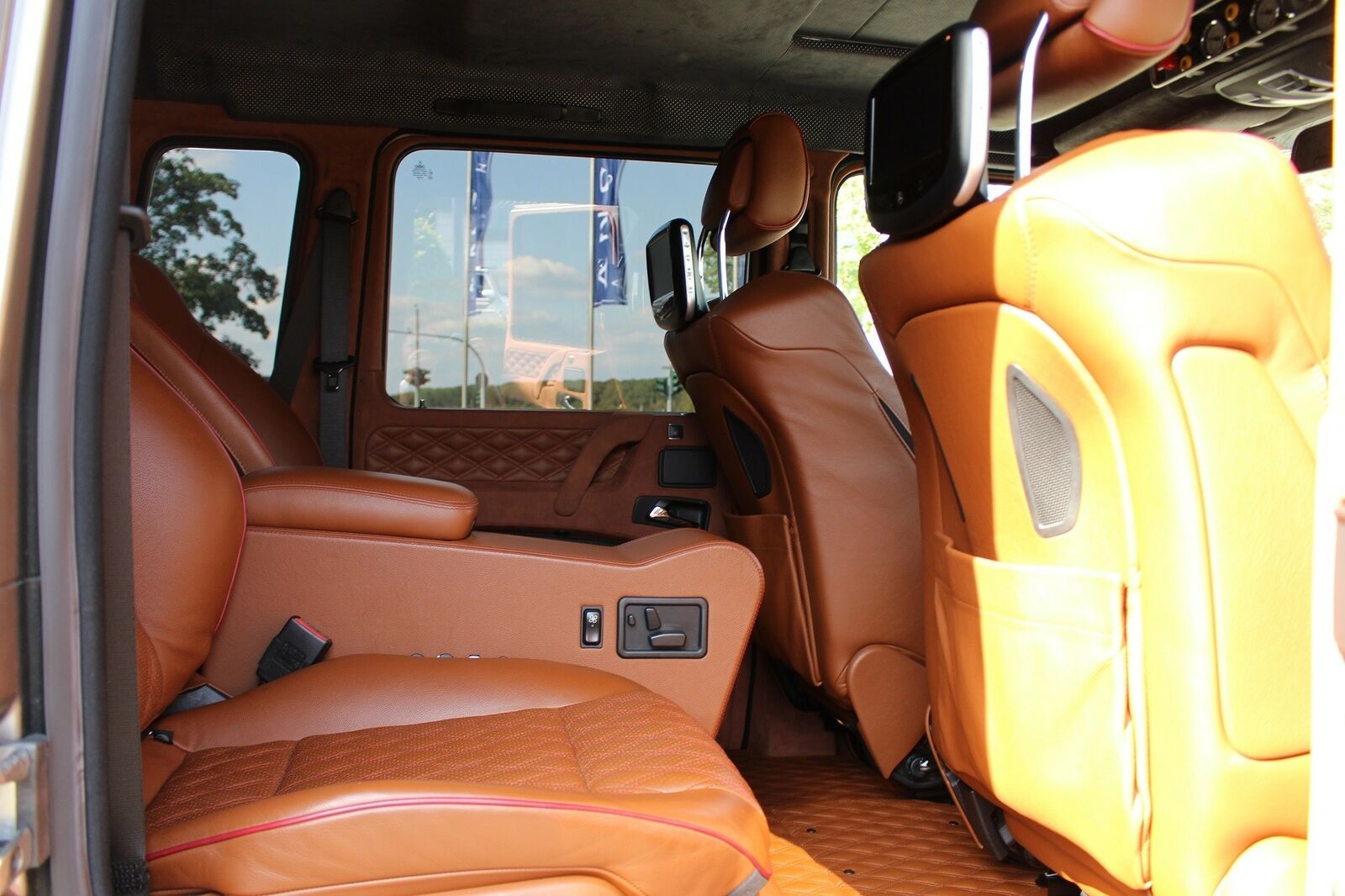 2015 BRABUS G 700 6x6, 6/20