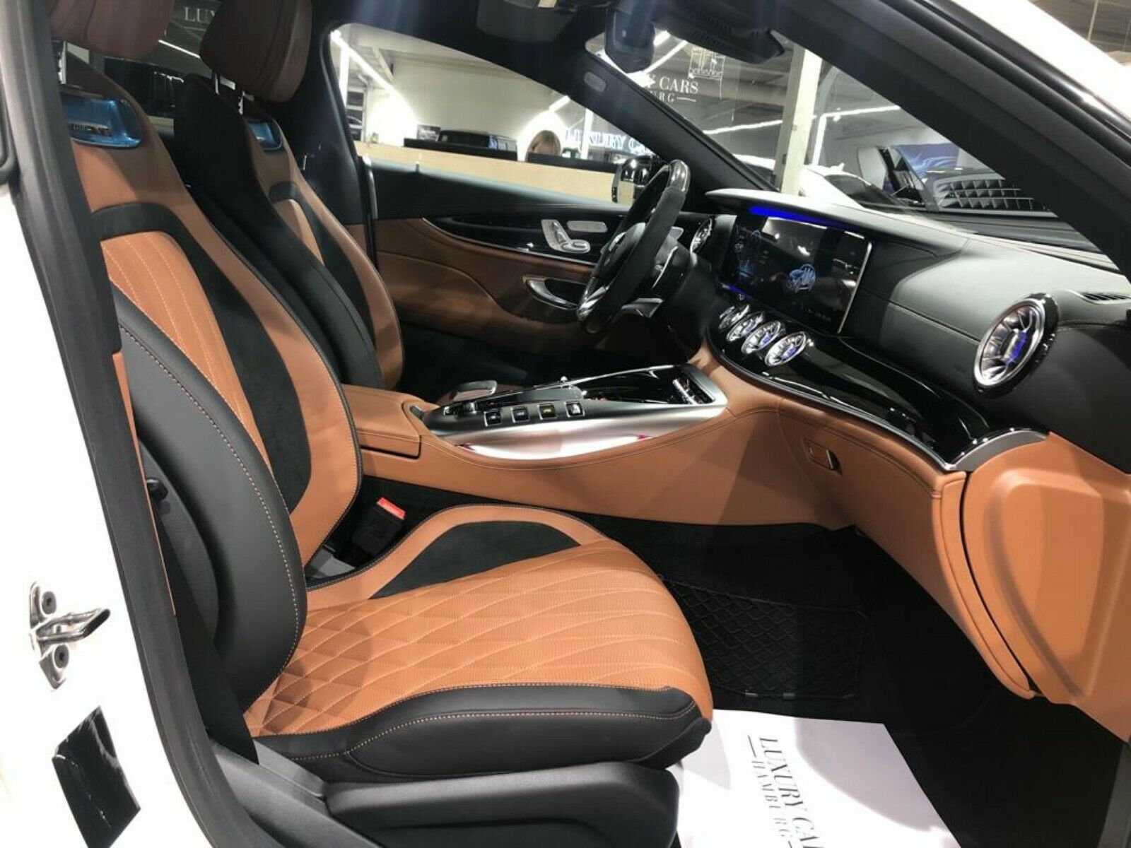 2019 BRABUS GT 700 Carbon Body Package, 3/19
