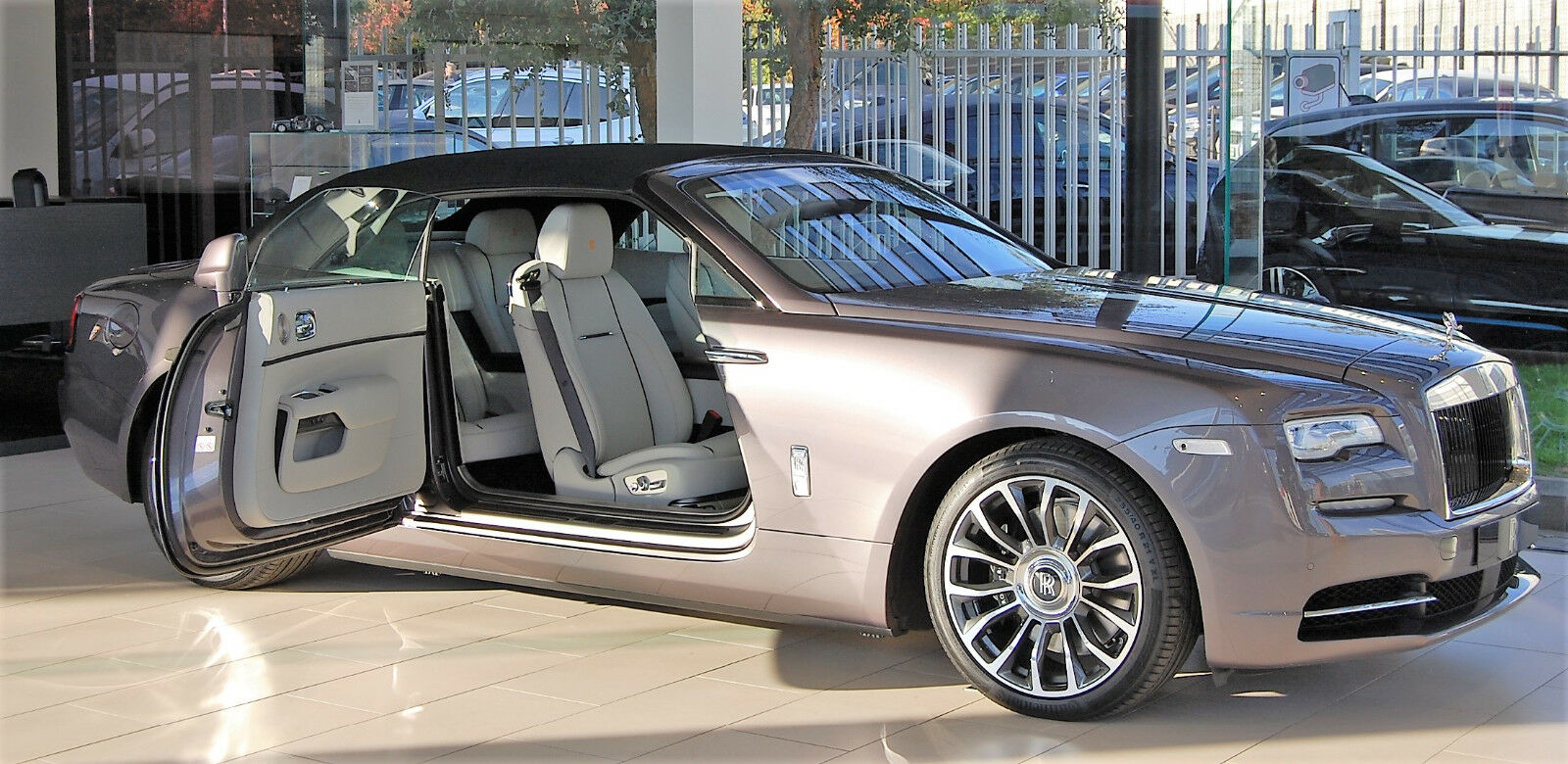 2019 Rolls-Royce Dawn
