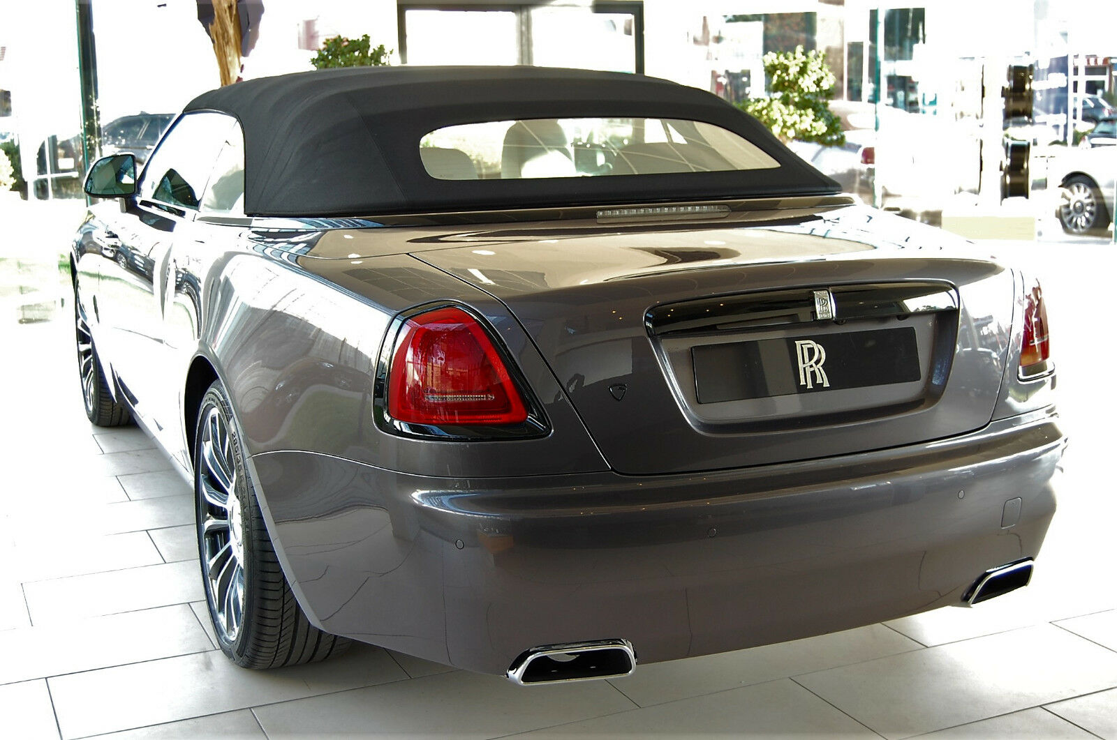 2019 Rolls-Royce Dawn, 9/15