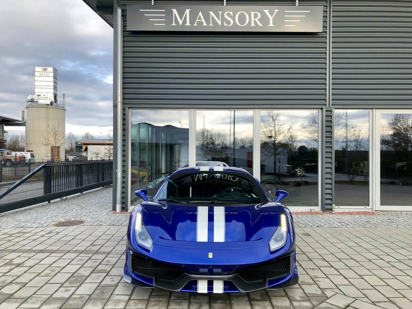 2019 Ferrari 488 Pista, 3/20