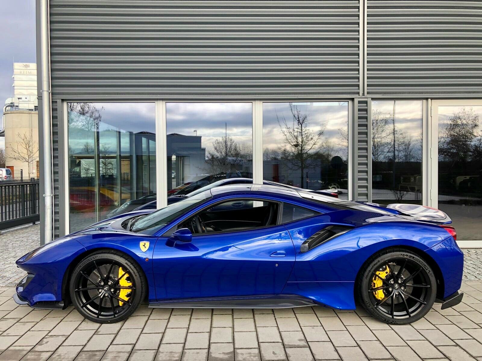 2019 Ferrari 488 Pista, 8/20