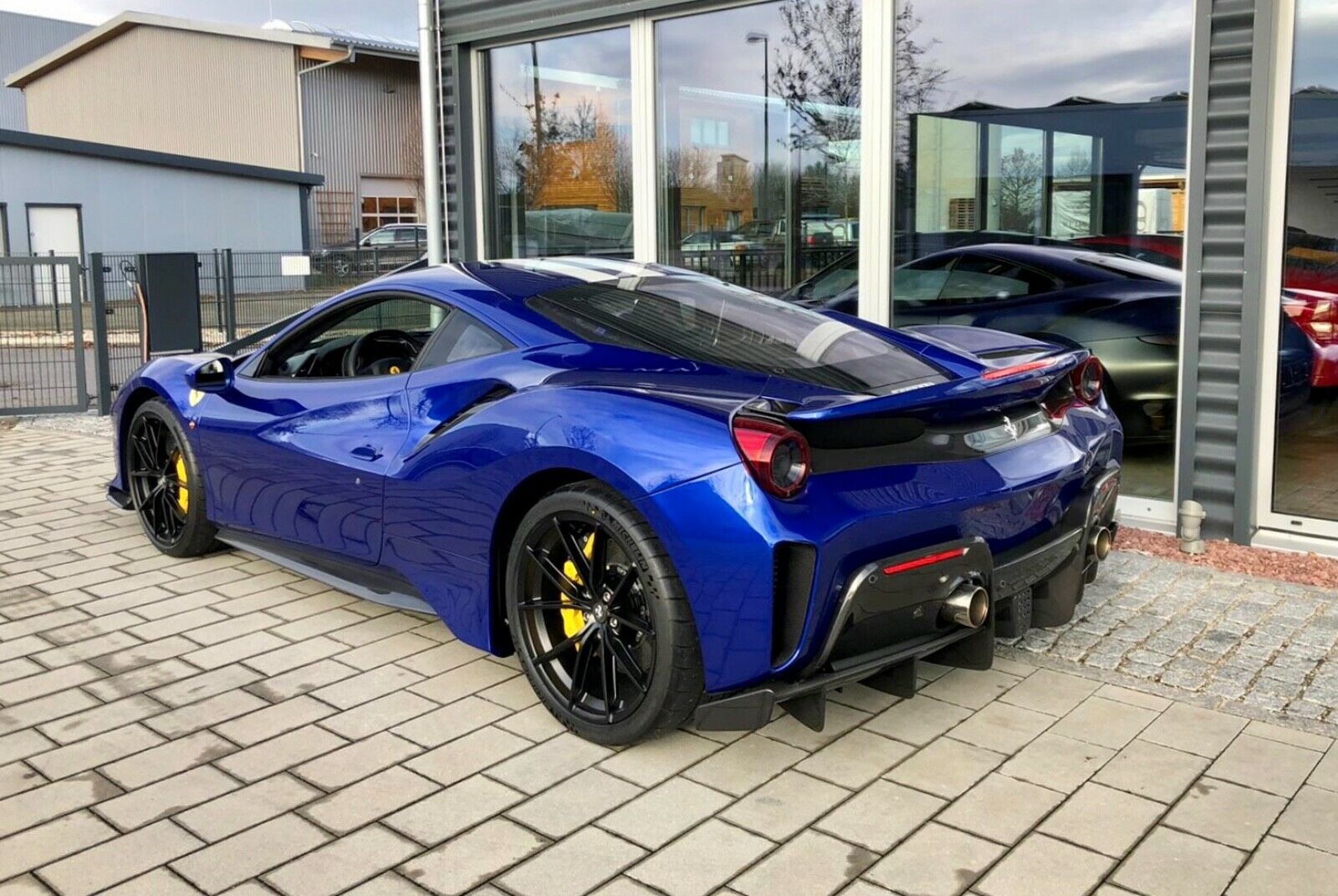 2019 Ferrari 488 Pista, 9/20