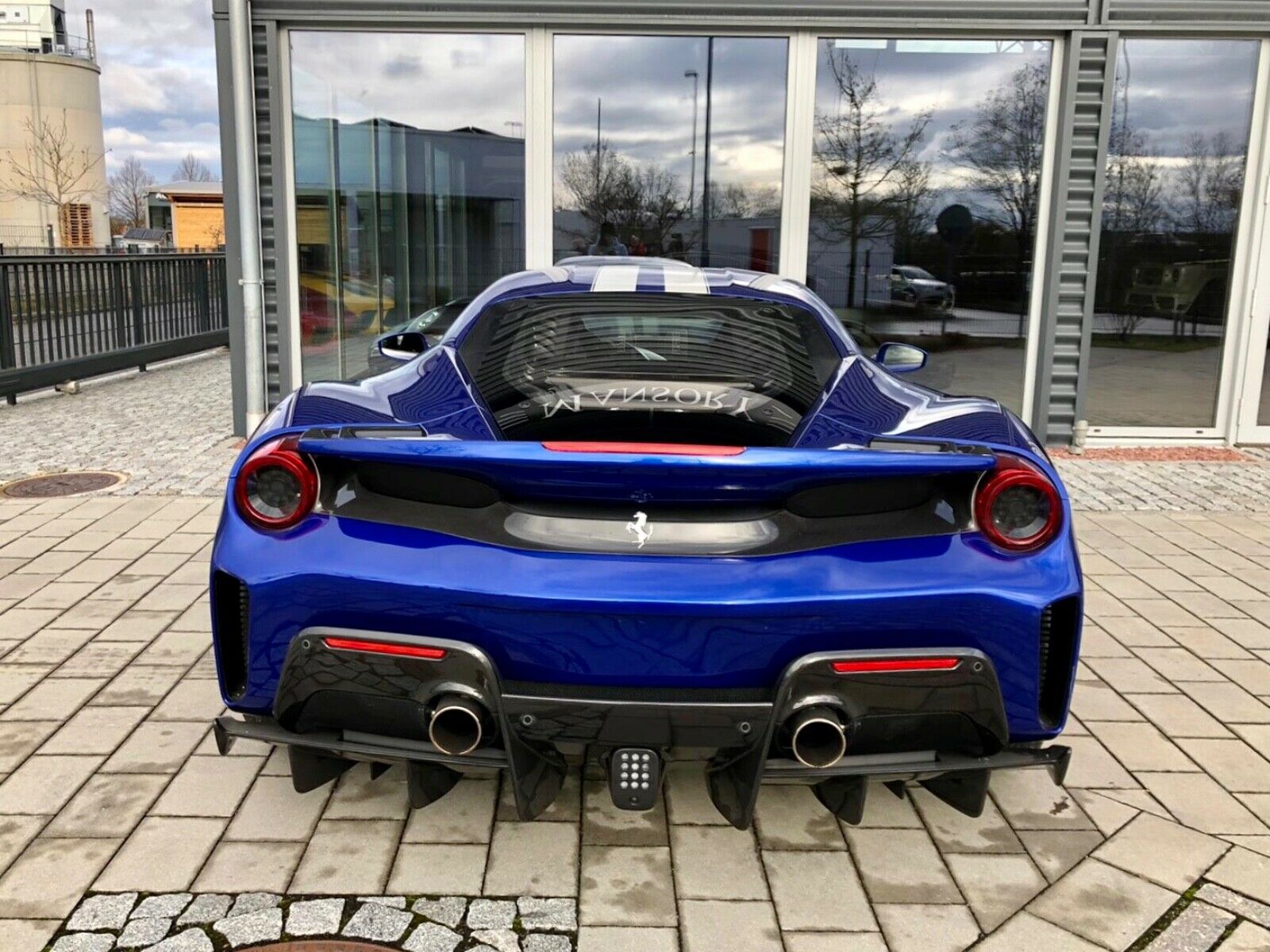 2019 Ferrari 488 Pista, 10/20