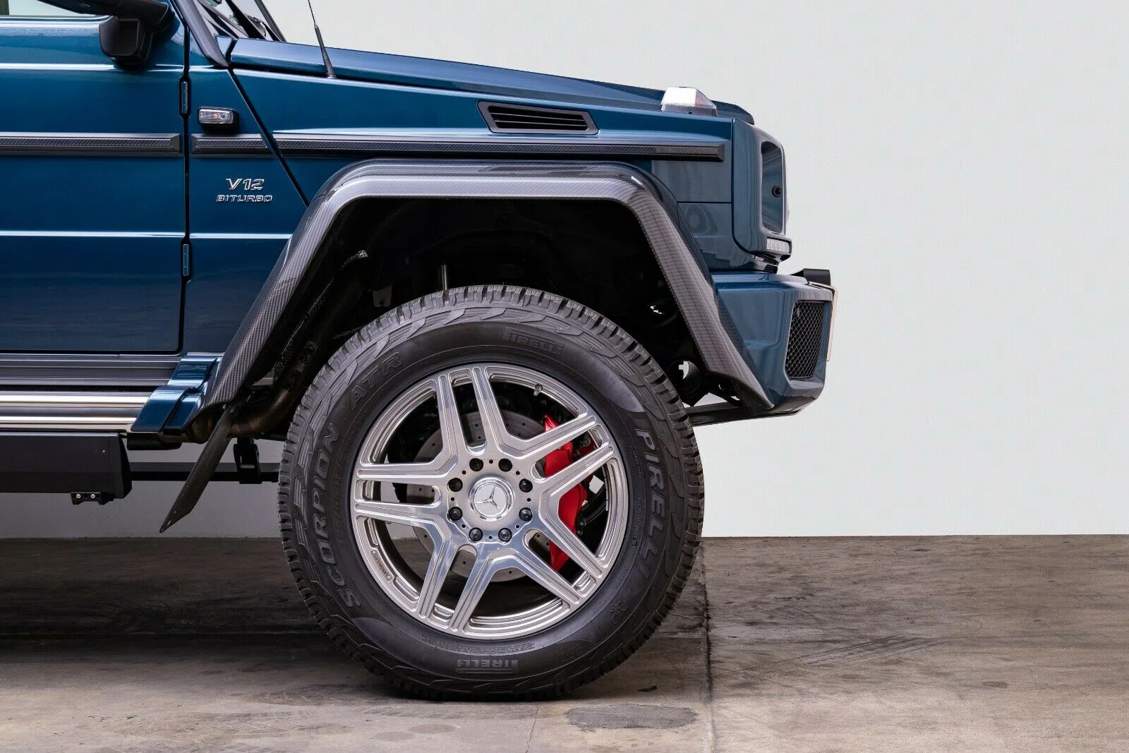 2018 Mercedes-Maybach G650 Landaulet - 1 of 99 for sale, exterior, Blau Metallic