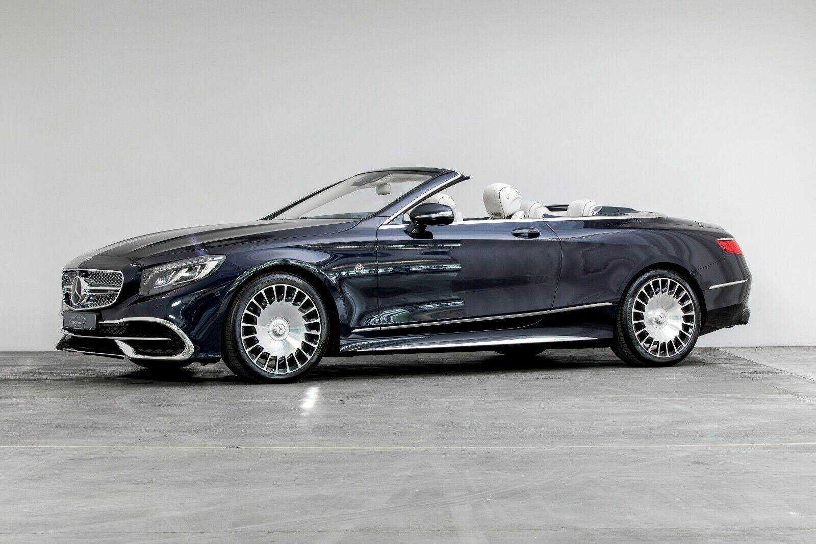 2018 Mercedes-Maybach S 650 Cabriolet 1 of 300