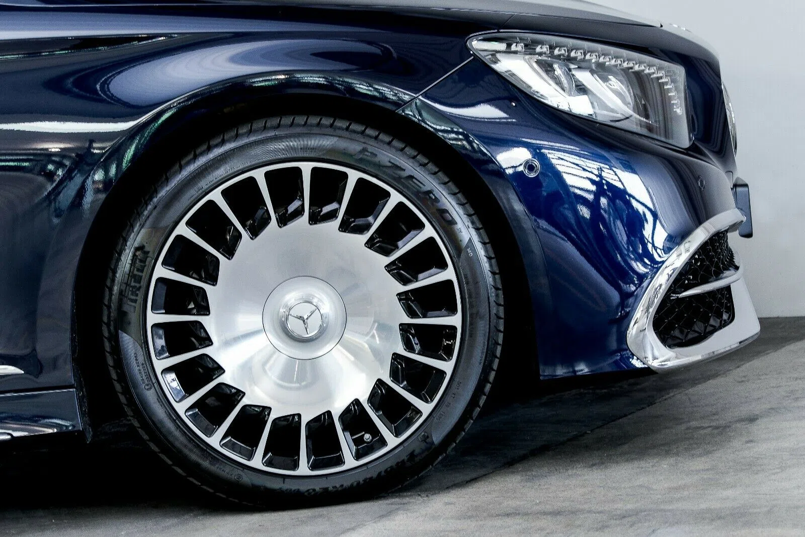 2018 Mercedes-Maybach S 650 Cabriolet 1 of 300 for sale, exterior, Blau Metallic