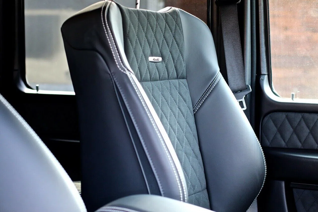 2018 BRABUS G 550 4x4² Adventure interior, seats, Vollleder, Schwarz