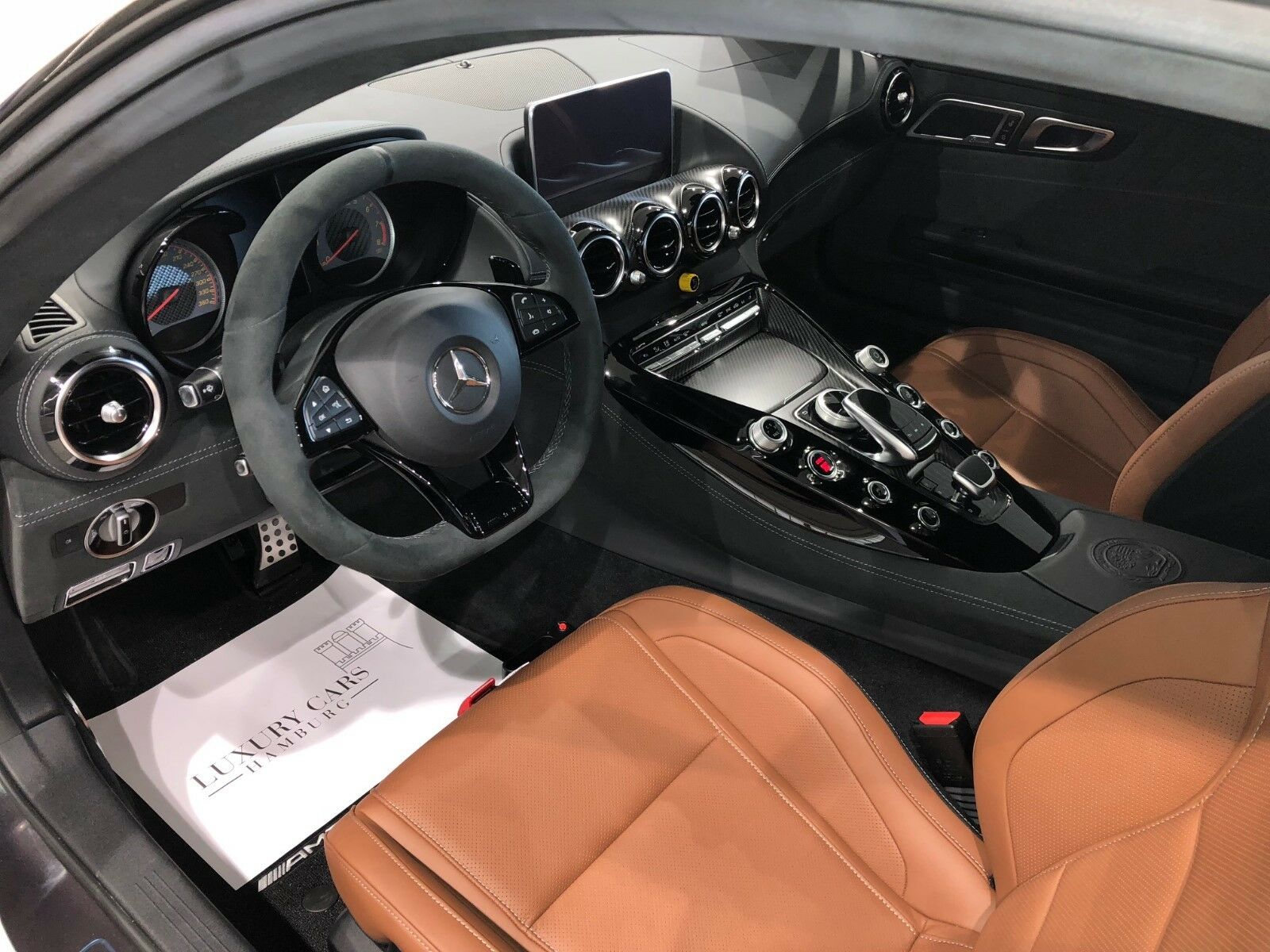 2017 Mercedes-Benz AMG GT R DIAMOND, 3/18