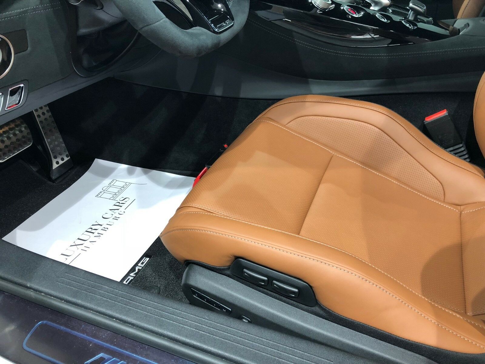 2017 Mercedes-Benz AMG GT R DIAMOND, 10/18