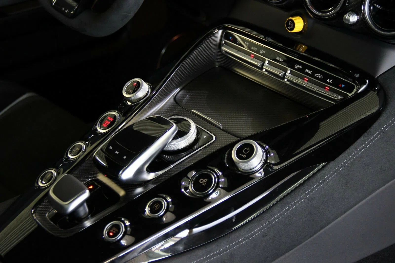 2017 Mercedes-Benz AMG GT R DIAMOND interior, center console, Brown