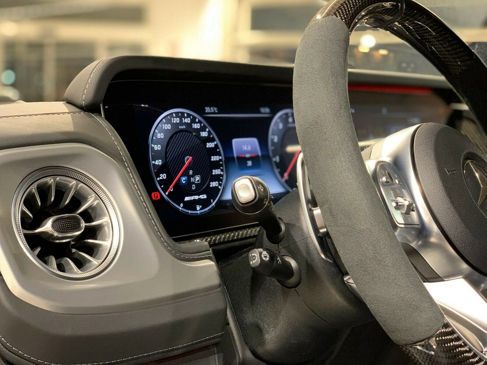 2020 Mercedes-Benz G 63 AMG 2020, 14/15