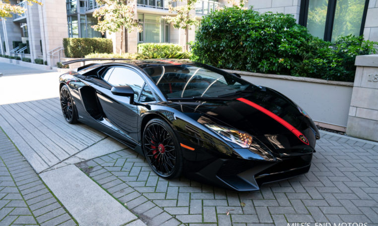 2017 Lamborghini Aventador SVJ, 13/20