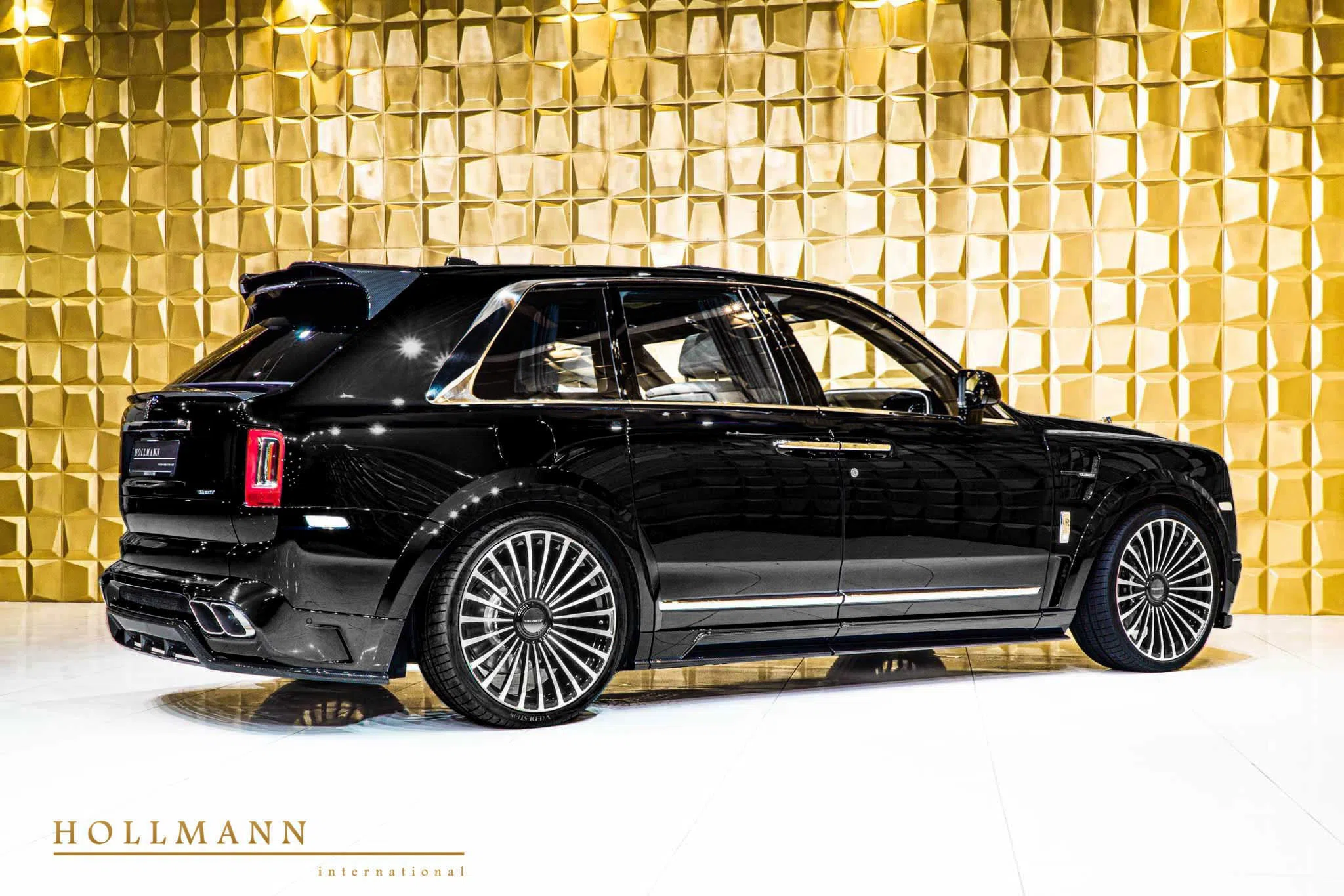 2020 Mansory Cullinan for sale, exterior, Black Diamond