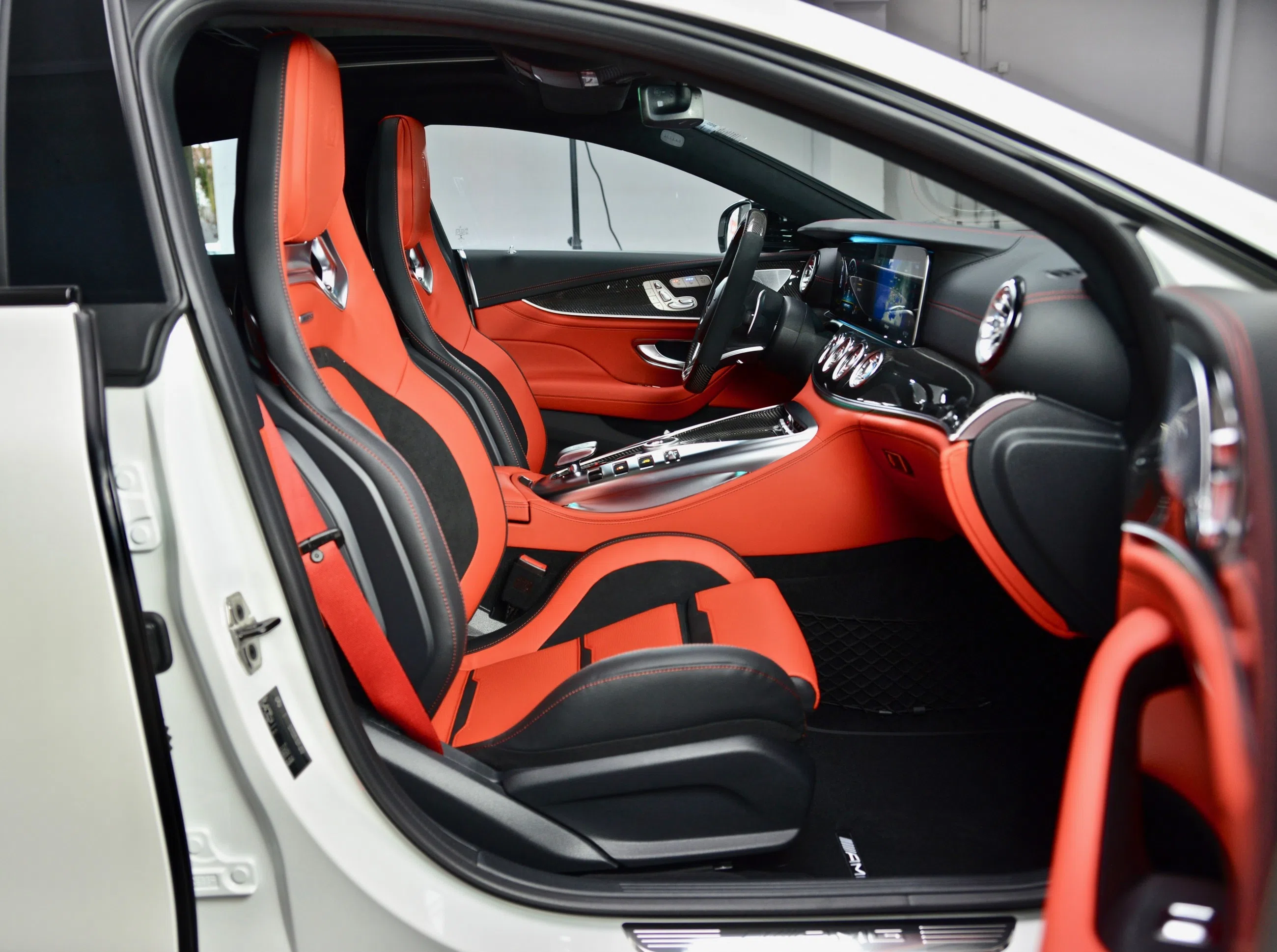 2020 Mercedes-Benz AMG GT 63 S 4MATIC interior, seats, Black | Red