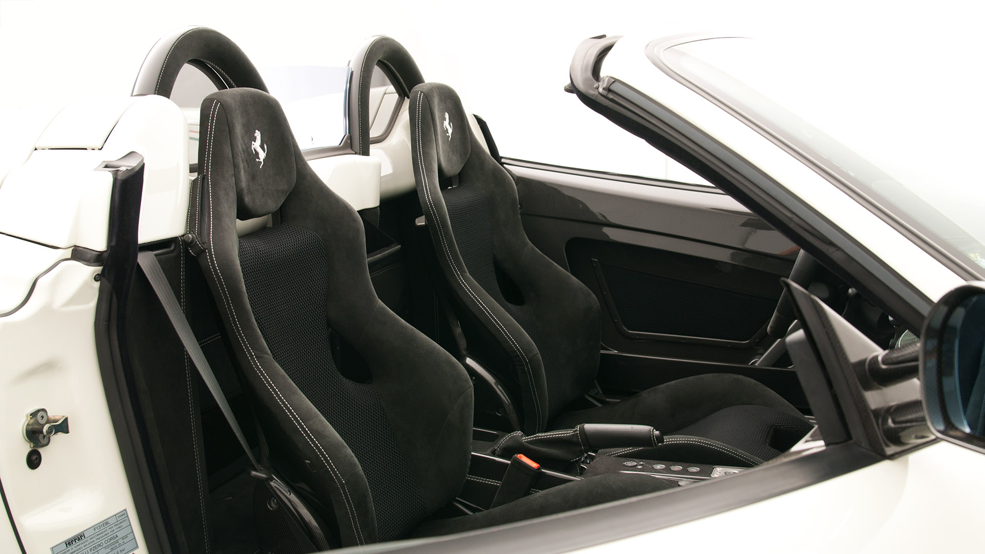 2009 FERRARI SCUDERIA SPIDER 16M, 5/18
