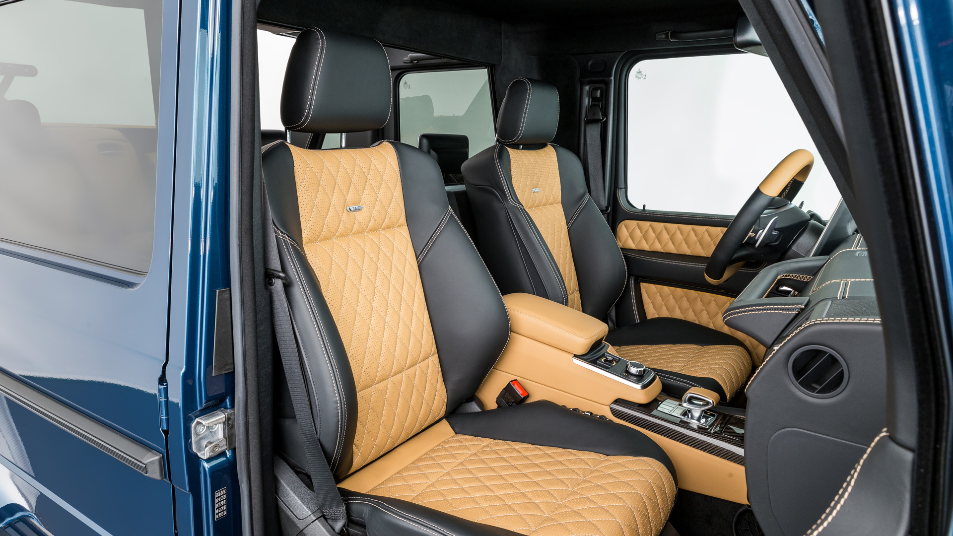 2018 MERCEDES-MAYBACH G650 LANDAULET, 21/24