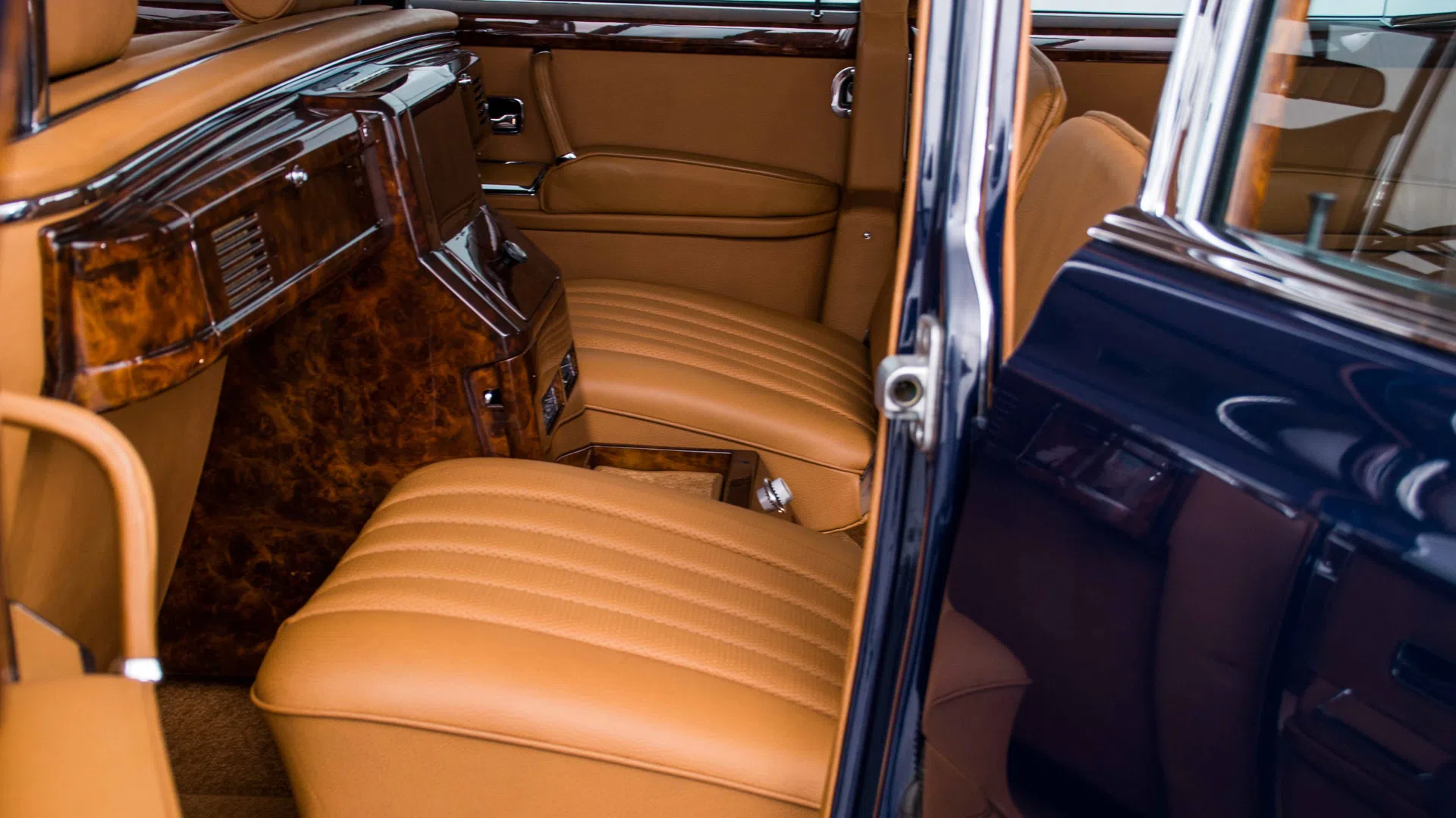 1972 Mercedes-Benz W 100 600 Pullman interior, seats, Leather | Cognac