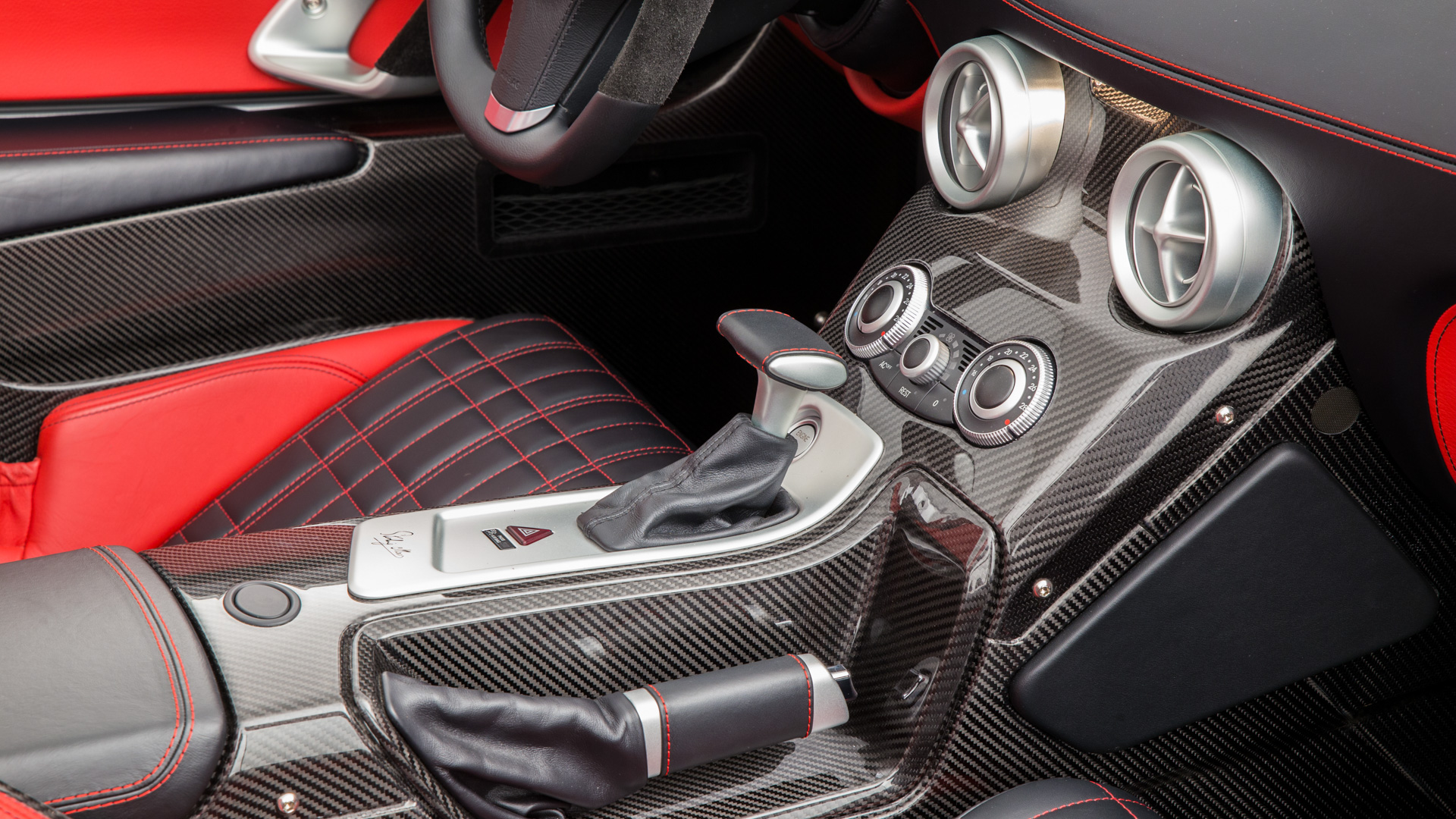 2009 MERCEDES-BENZ SLR MCLAREN STIRLING MOSS, 5/18