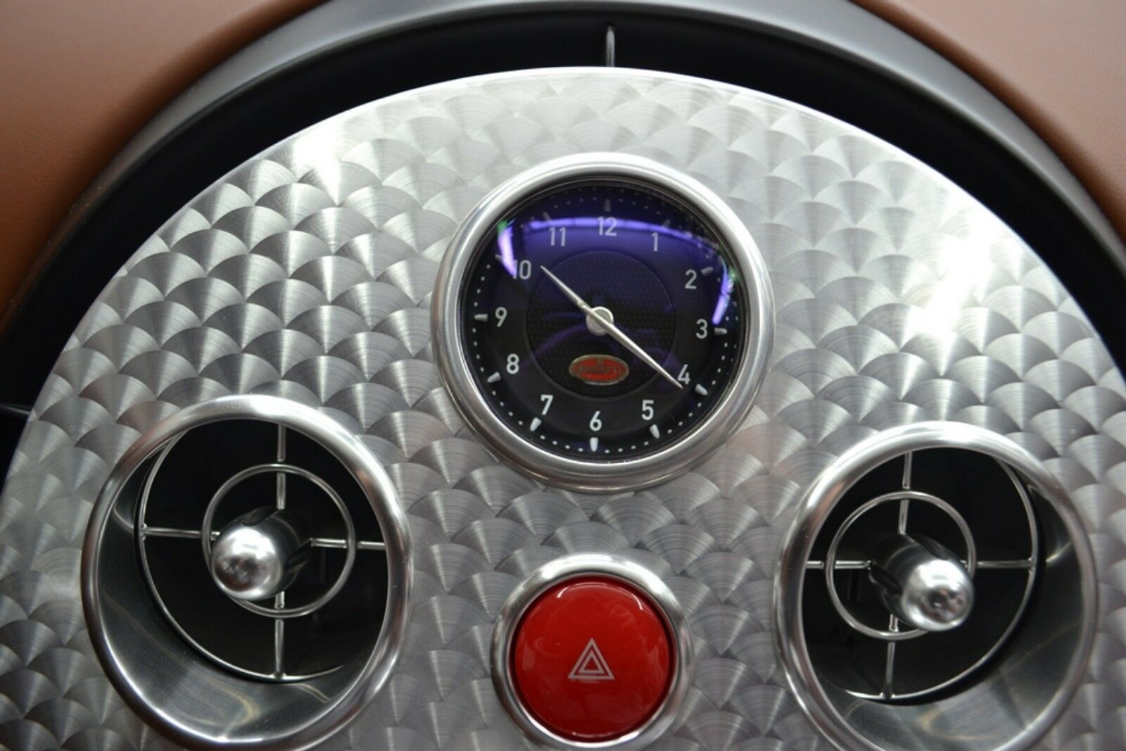 2015 Bugatti Veyron Grand Sport, 19/20