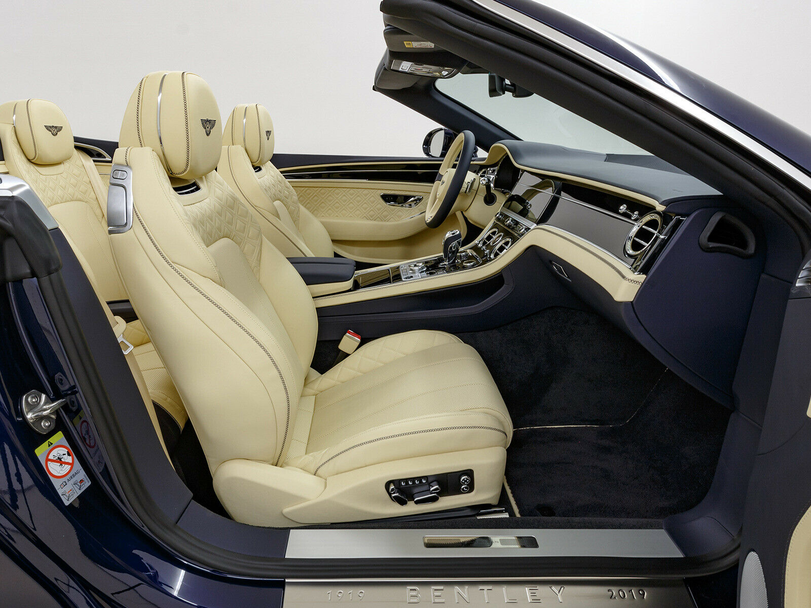 2019 Bentley Continental GTC, 5/19