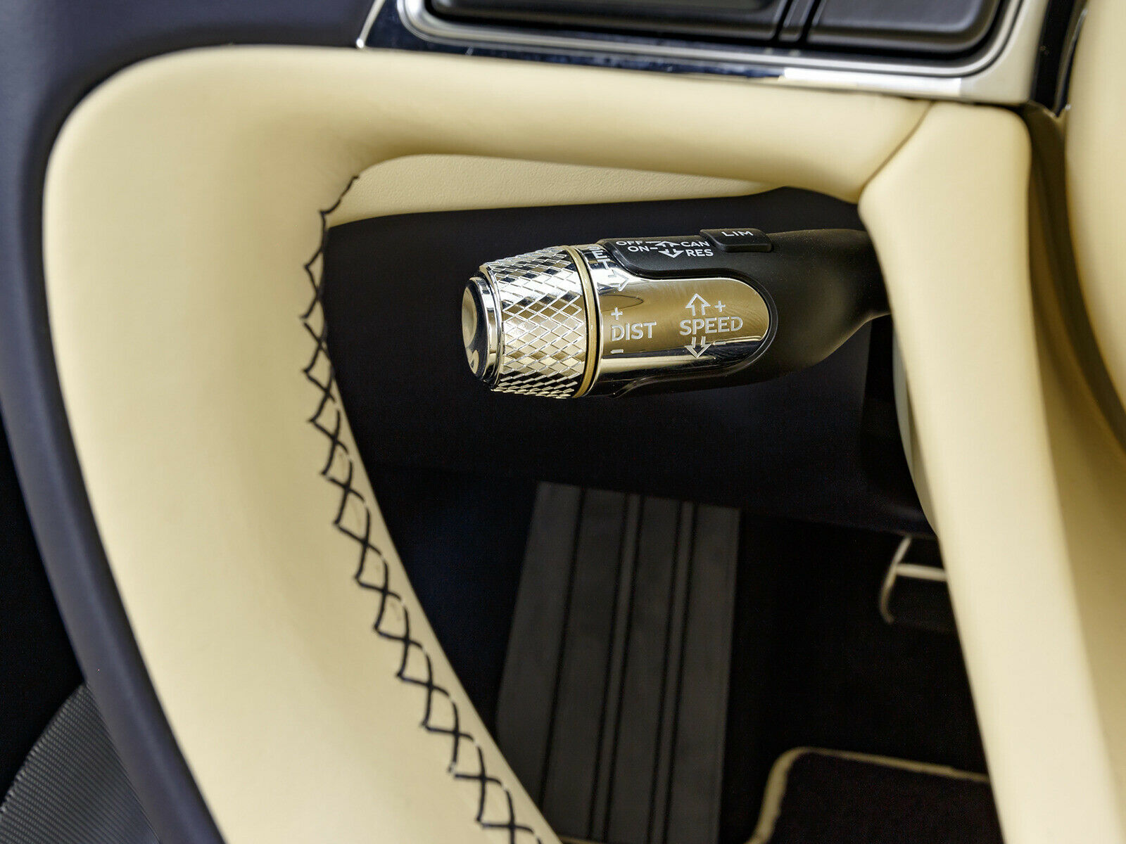 2019 Bentley Continental GTC, 15/19
