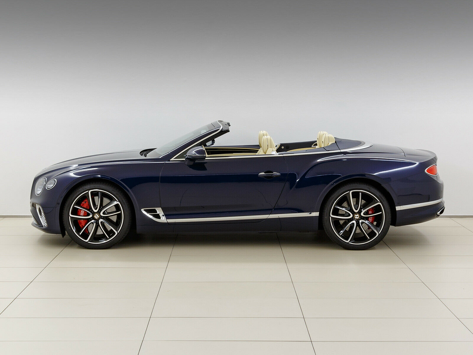 2019 Bentley Continental GTC, 19/19