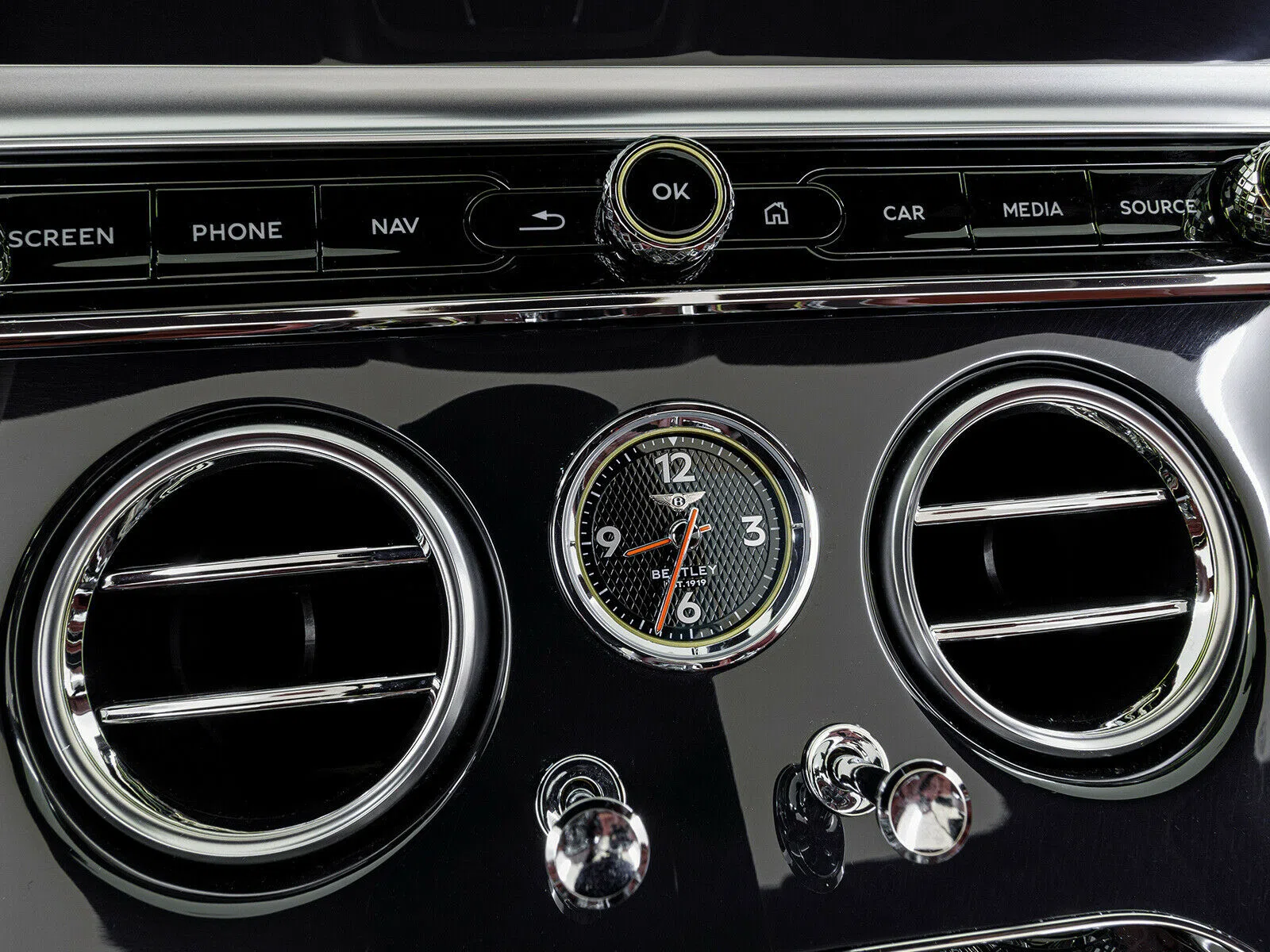 2019 Bentley Continental GTC W12 First Edition interior, Black